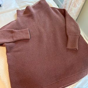 Free People slouchy ottoman tunic. Lavender.